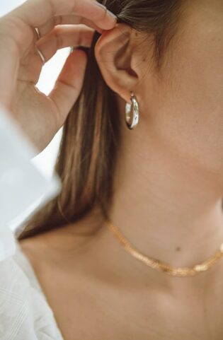 Aretes
