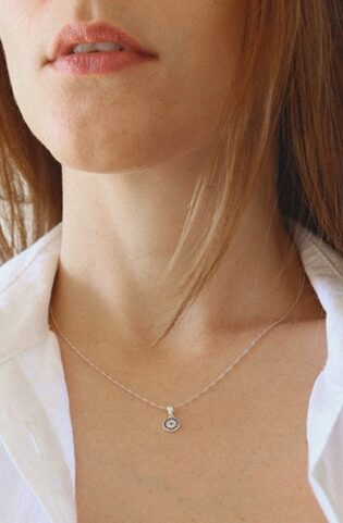 Collares